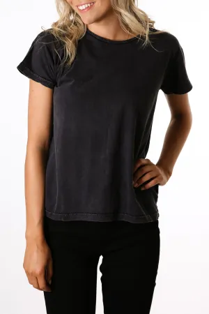Polly Tee Washed Black